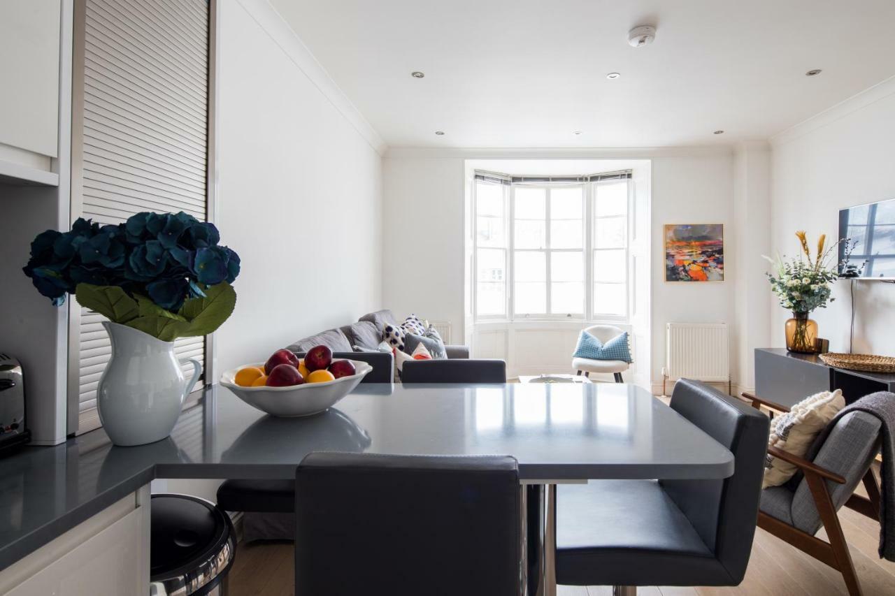 Gloucester Terrace By Lime Street Londra Dış mekan fotoğraf